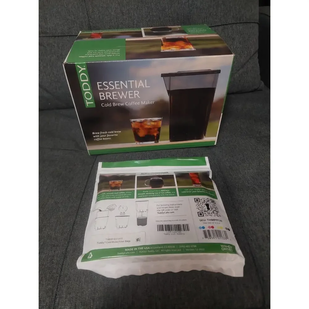 Toddy® Essential Brewer Cold Brew Coffee Maker + 20 Filters Brand New Sealed